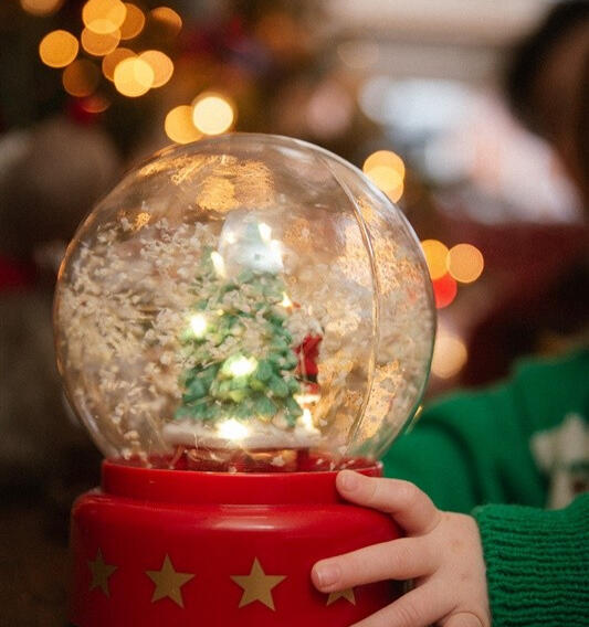 Christmas Family Sessions Close up of Christmas decoration during at-home session